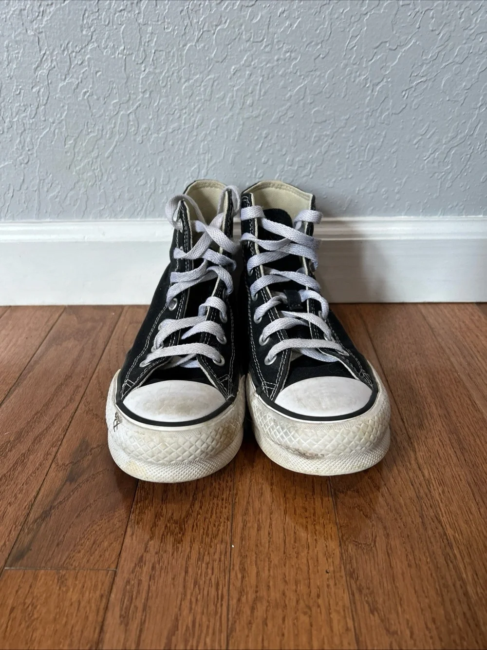 Converse Chuck Taylor Sneakers High Top Platform Shoes Girls Size 2 Black
